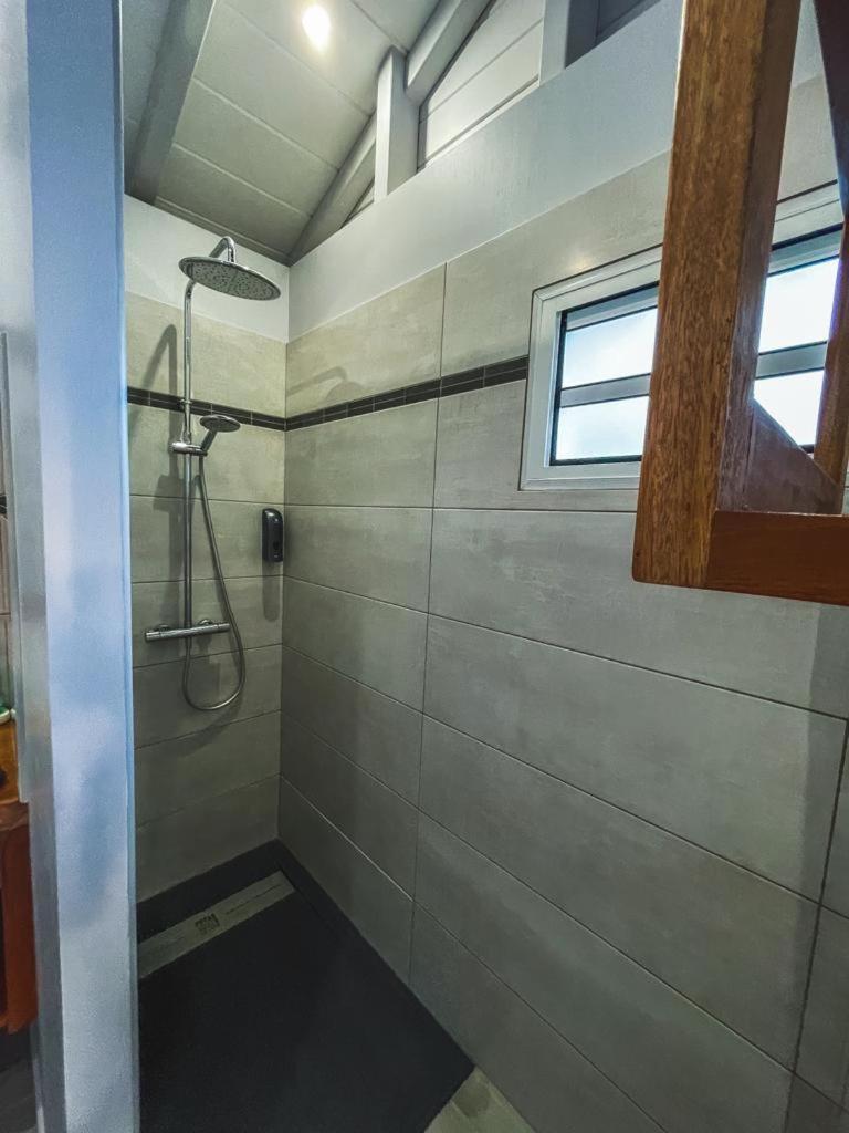 Caraibes Cottage Grenat Piscine Privee 900M De Grande Anse Deshaies Eksteriør bilde